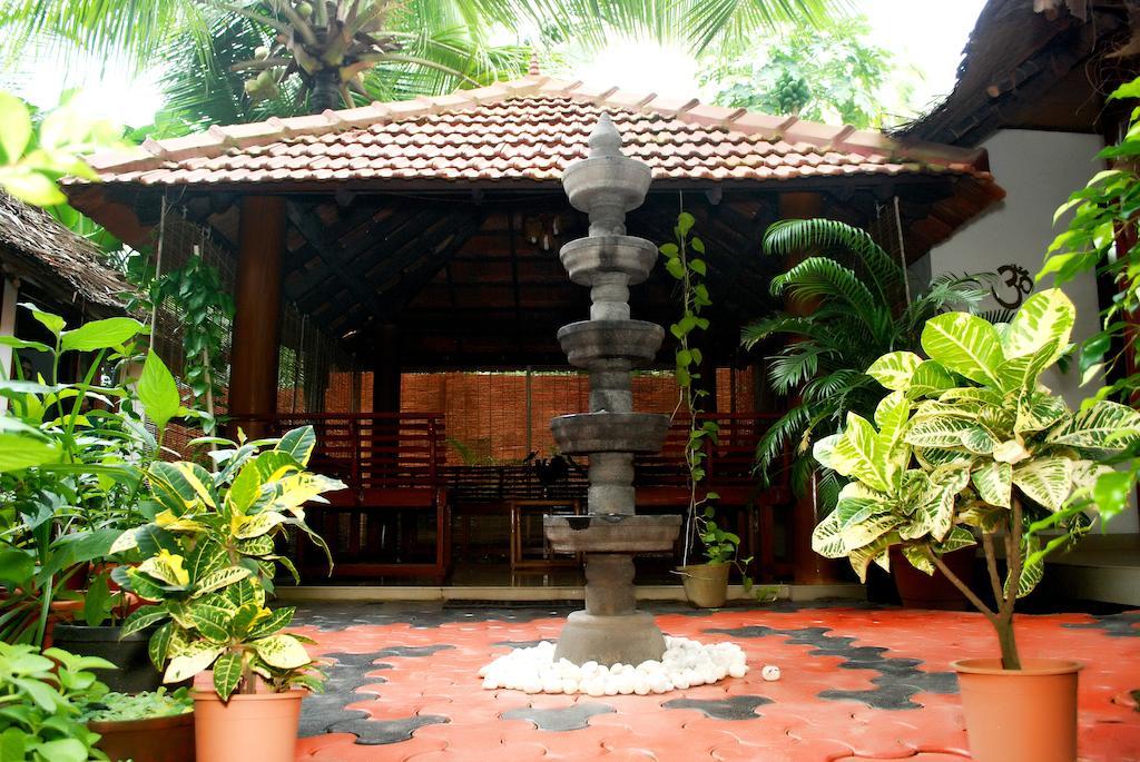 Chakra Ayurvedic Resort Thiruvananthapuram Luaran gambar